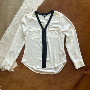 Black and White Express XS Office work blouse with gold zipper